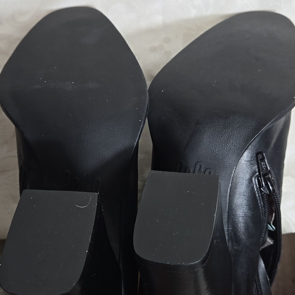 NINE & CO. Black Leather Heeled Western Look Ankle Boots - Picture 6 of 7